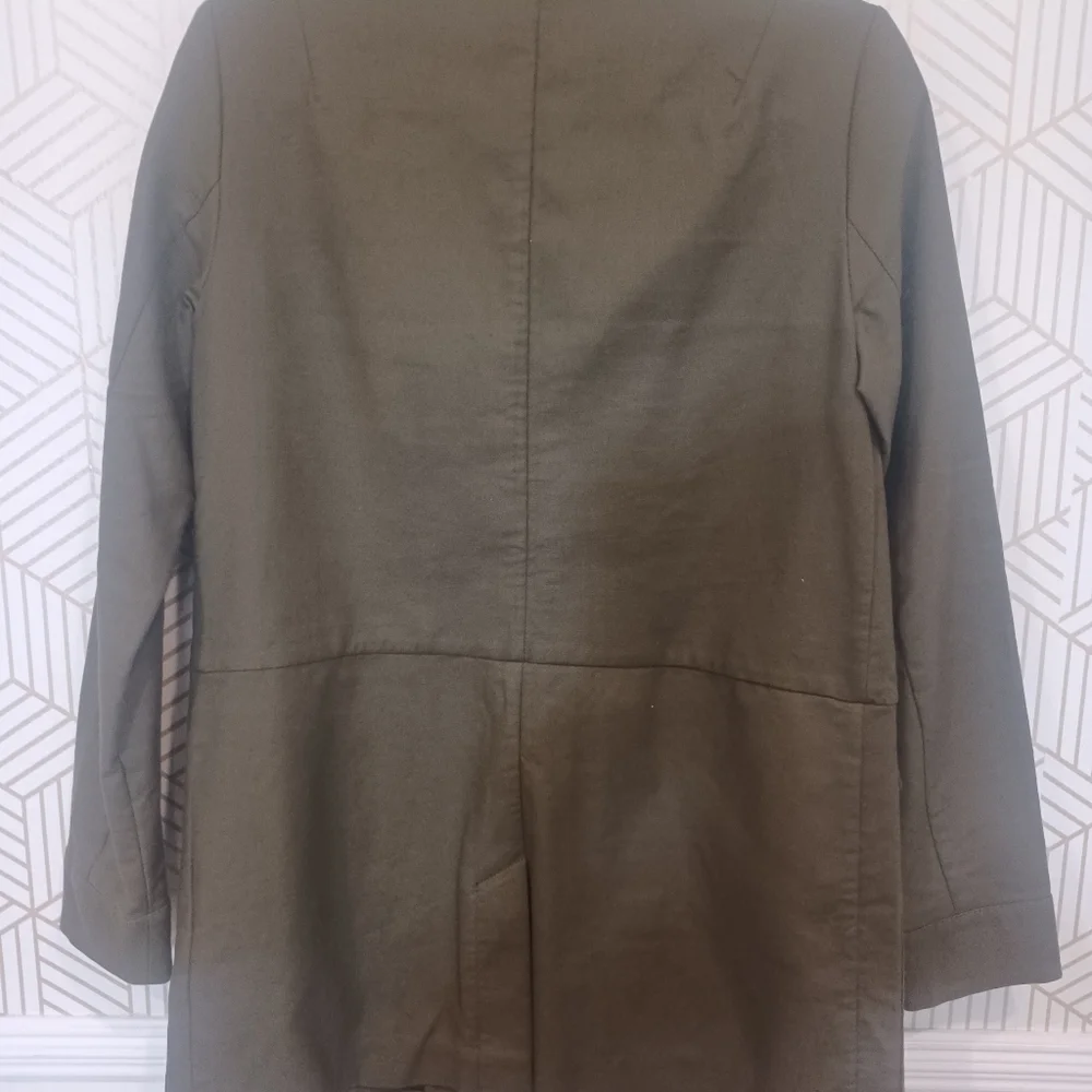 Jacket - Picture 3 of 4